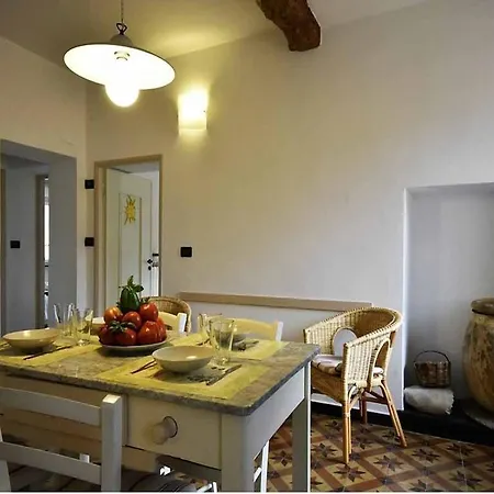 Arch Of Light Apartman *